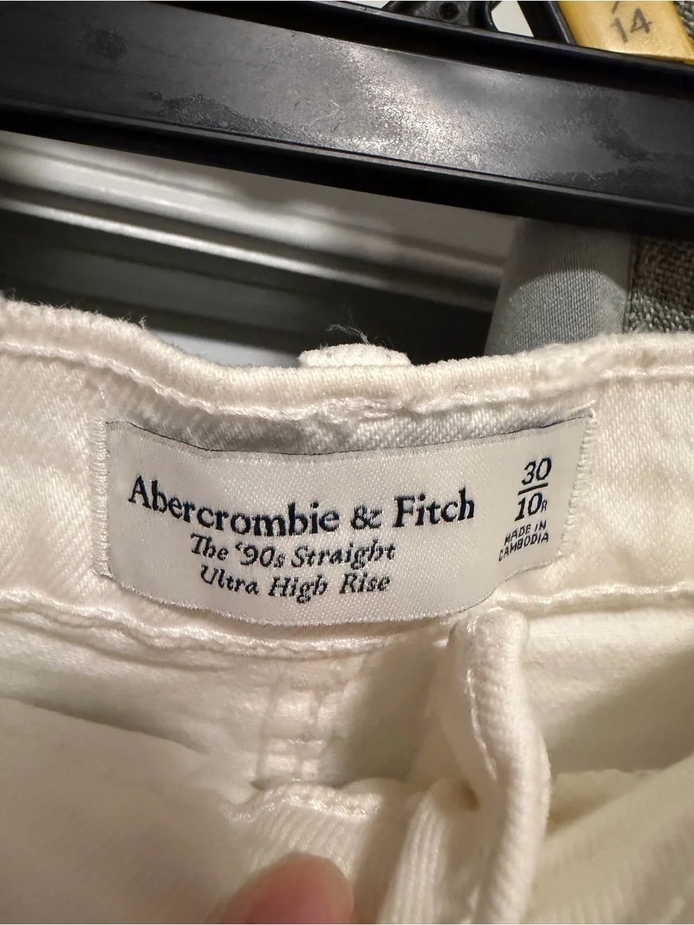 Abercrombie & Fitch White Ultra High Rise 90s Straight Jeans